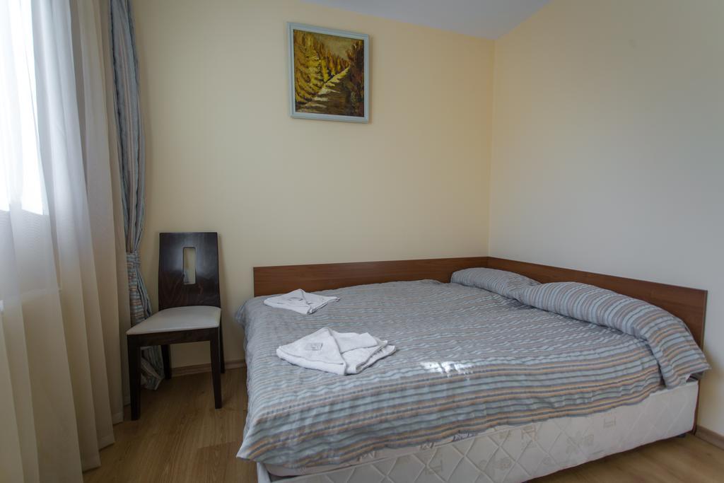 Hera Guest House Chiflik Dış mekan fotoğraf