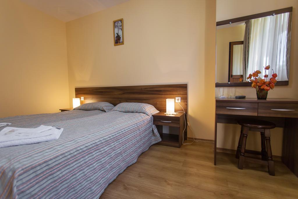 Hera Guest House Chiflik Dış mekan fotoğraf